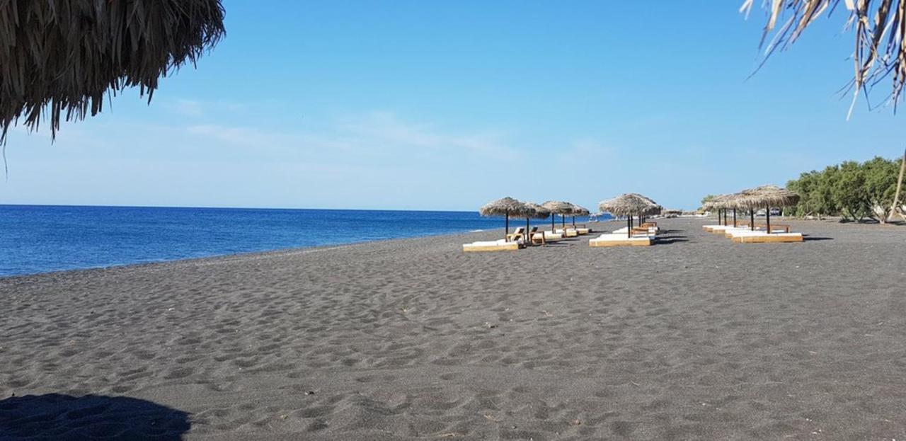 One And Only Beachfront Rooms 페리사 외부 사진